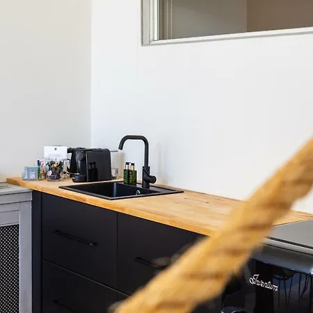 Sleep&stay Floris Iv * Haia