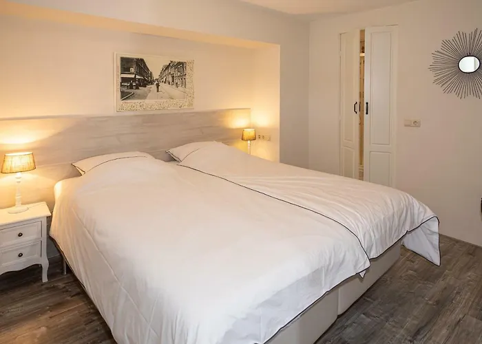 Sleep&stay Floris Iv Apartment *