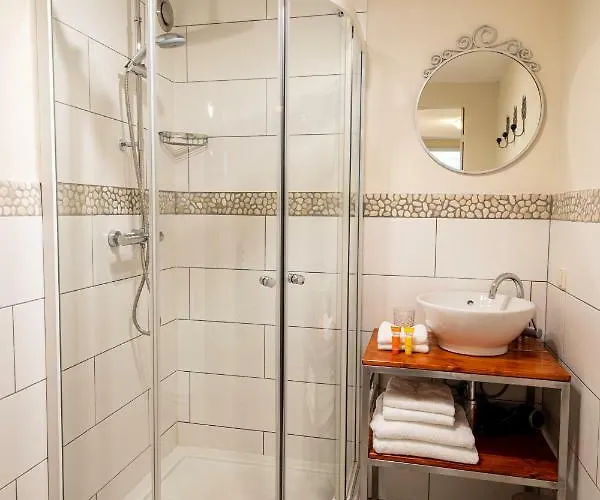 Sleep&stay Floris Iv Appartement *